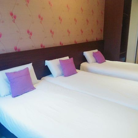 Remember Hotel Bukit Gambir Exterior photo